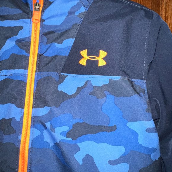 Under Armour Boys Coat- SOLD - Picture 2 of 7